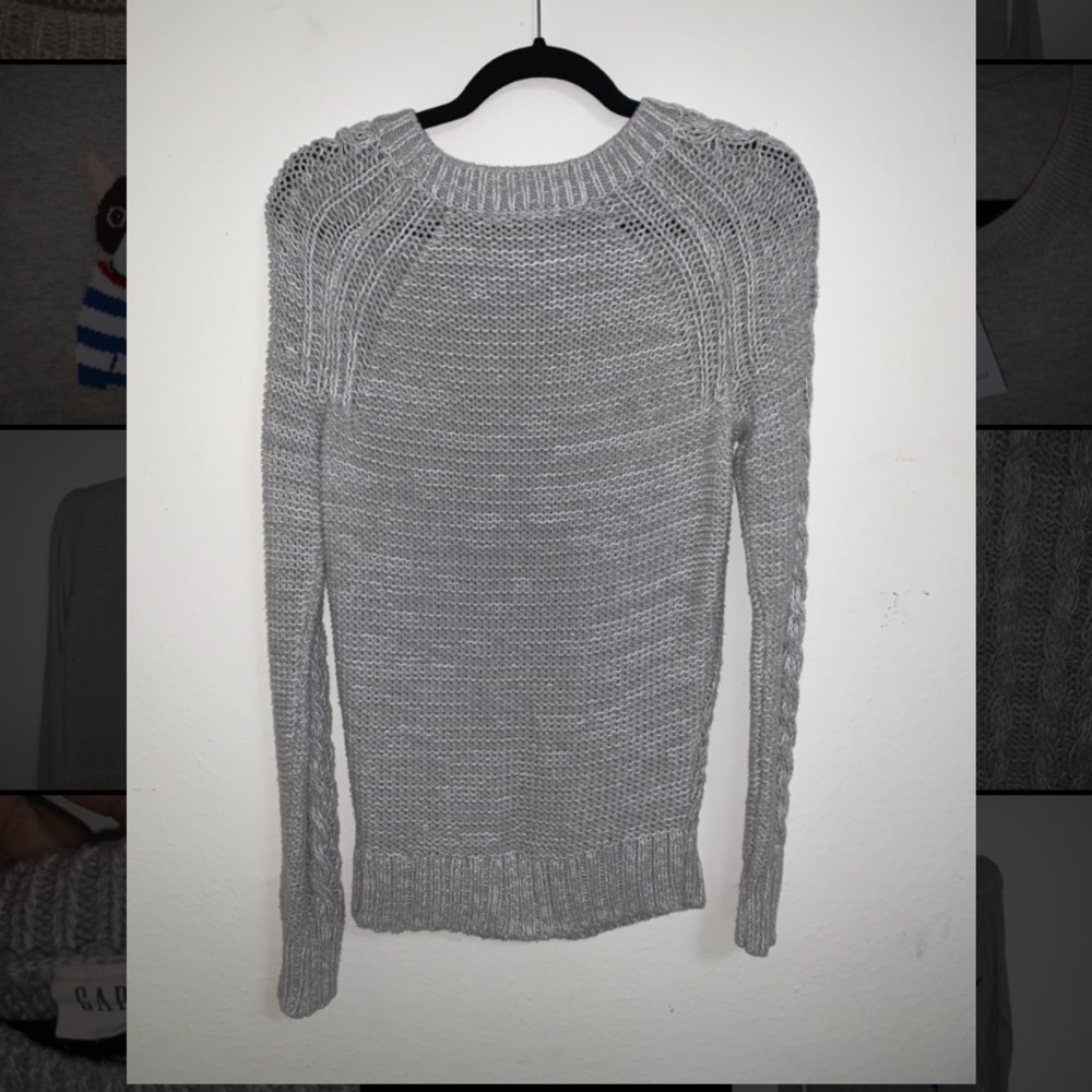 Gray GAP sweater XS